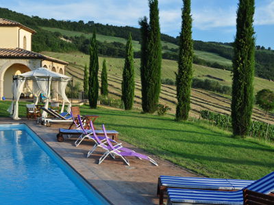 swimming pool casaccina farmhouse